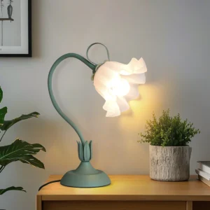 Vintage Green Flower Lamp